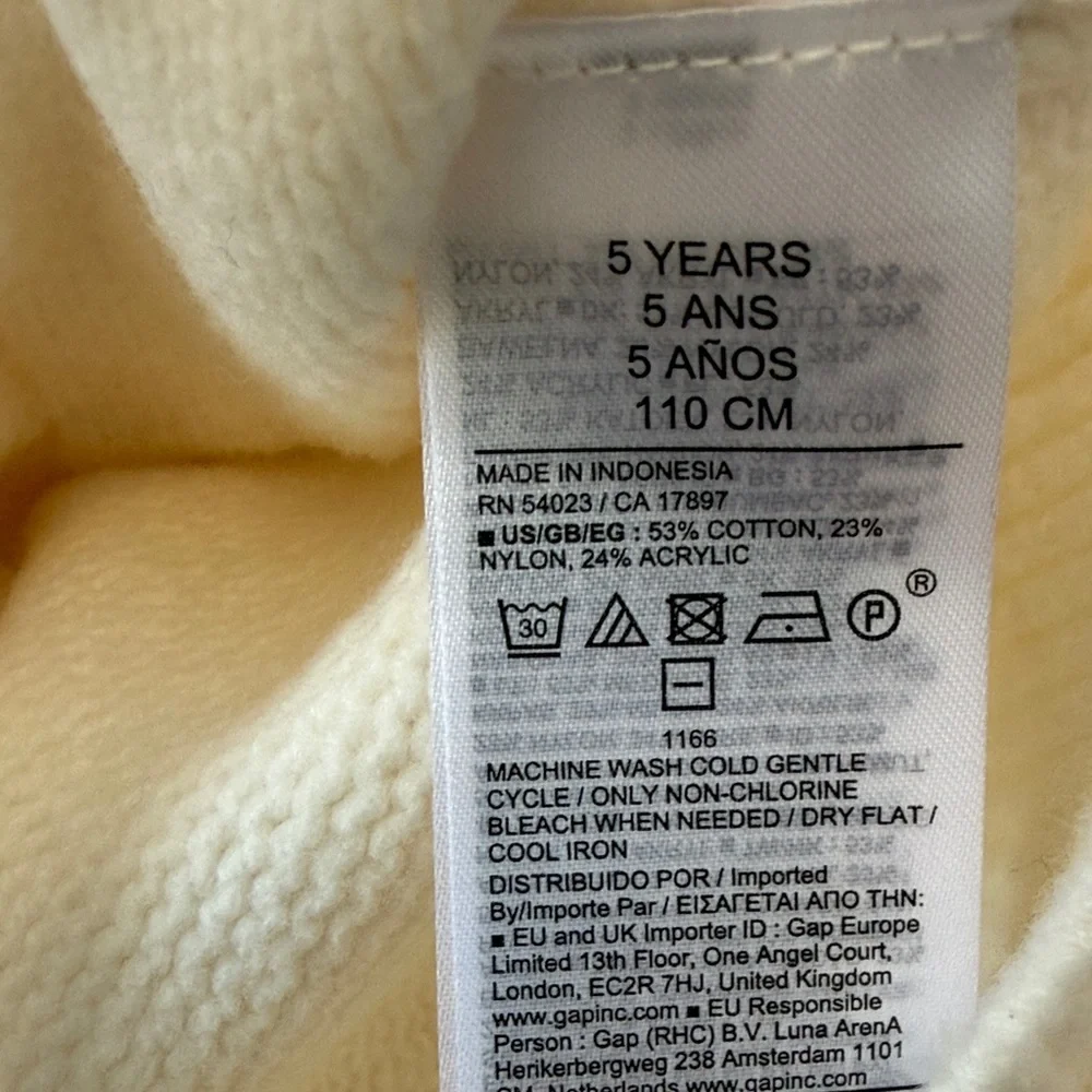 New GAP Ivory Cable Knit Cotton Blend Sweater with Color